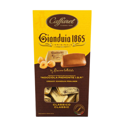 Gianduja Pralinen von Caffarel mit Haselnüssen und Nougat in Geschenkverpackung