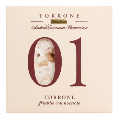 Nougat hart von Antica Torroneria Piemontese mit Piemont-Haselnüssen in Verpackung